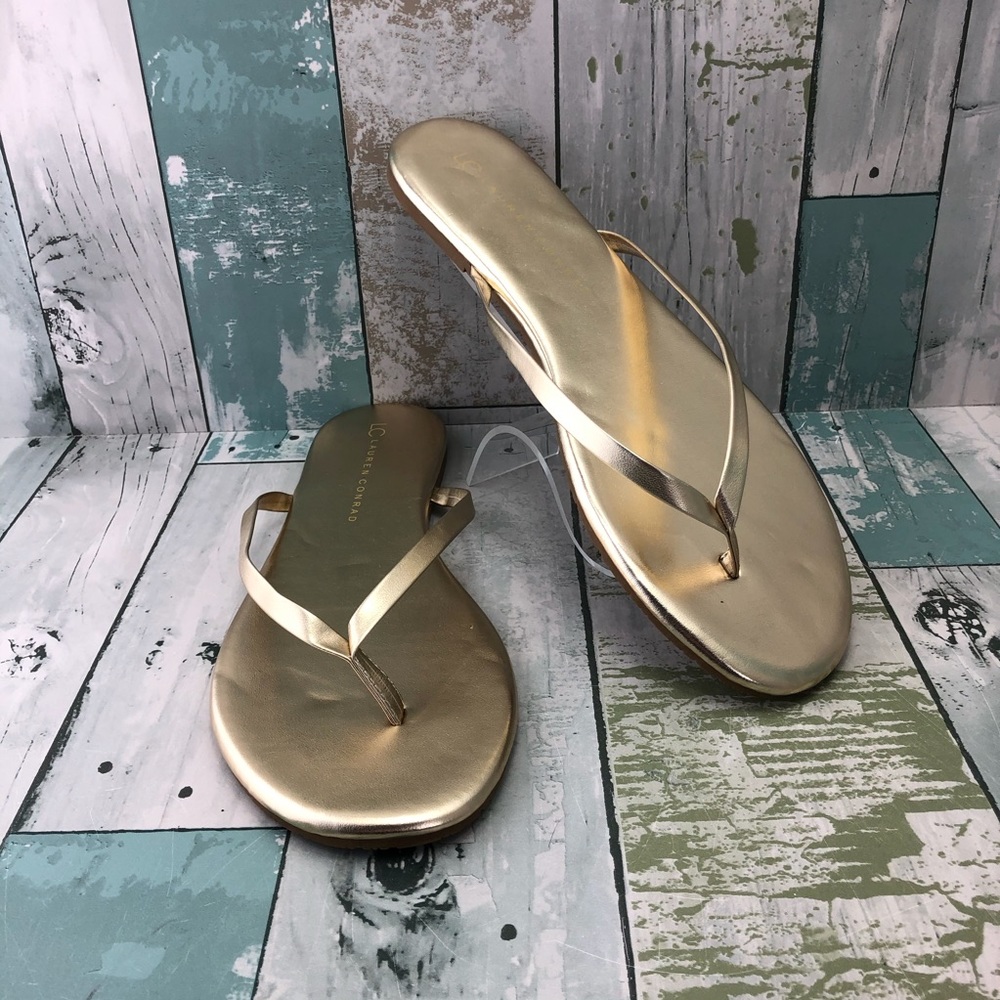 Lauren Conrad Gold Flip Flops Size 10